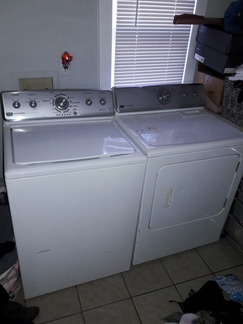 ** USED MAYTAG WASHER AND DRYER SET 200 for Sale in Morrow, GA OfferUp