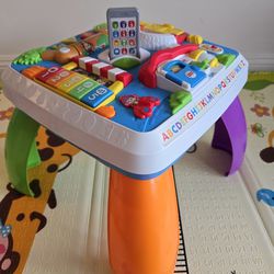 Fisher-Price Laugh & Learn Baby to Toddler Toy, Around the Town Learning Table with Music Lights