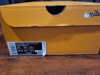 Nike Blazer 77 size 13