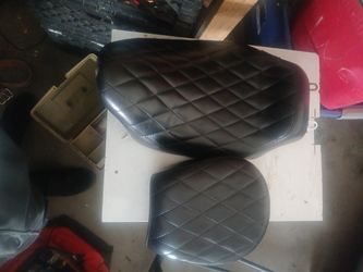 Lepera seat