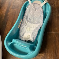 The First Years Baby Bath