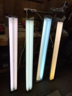 4’ Fluorescent Shop Lights (4)