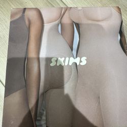skims sculpting thing bodysuit