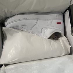 Supreme Af1s white 