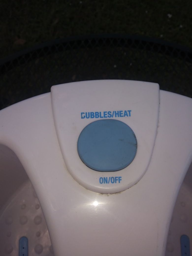 CONAIR FOOT TUB HEAT/MASSAGE