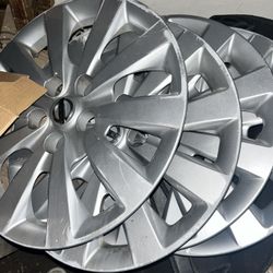 2019 Nissan Sentra 16” OEM Wheel Hubcaps / Hub Caps (Set)
