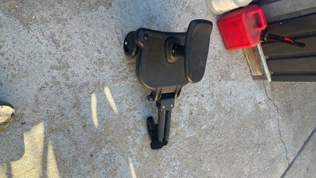 Universal stroller seat