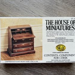 The House of Miniatures Chippendale Slant Front Deck Circa 1750 #40042 Vtg