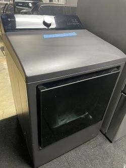 Clearance Sale!LG Electric dryer open box with 1 year warranty