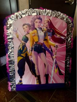 K-pop Demon Hunters Piñata
