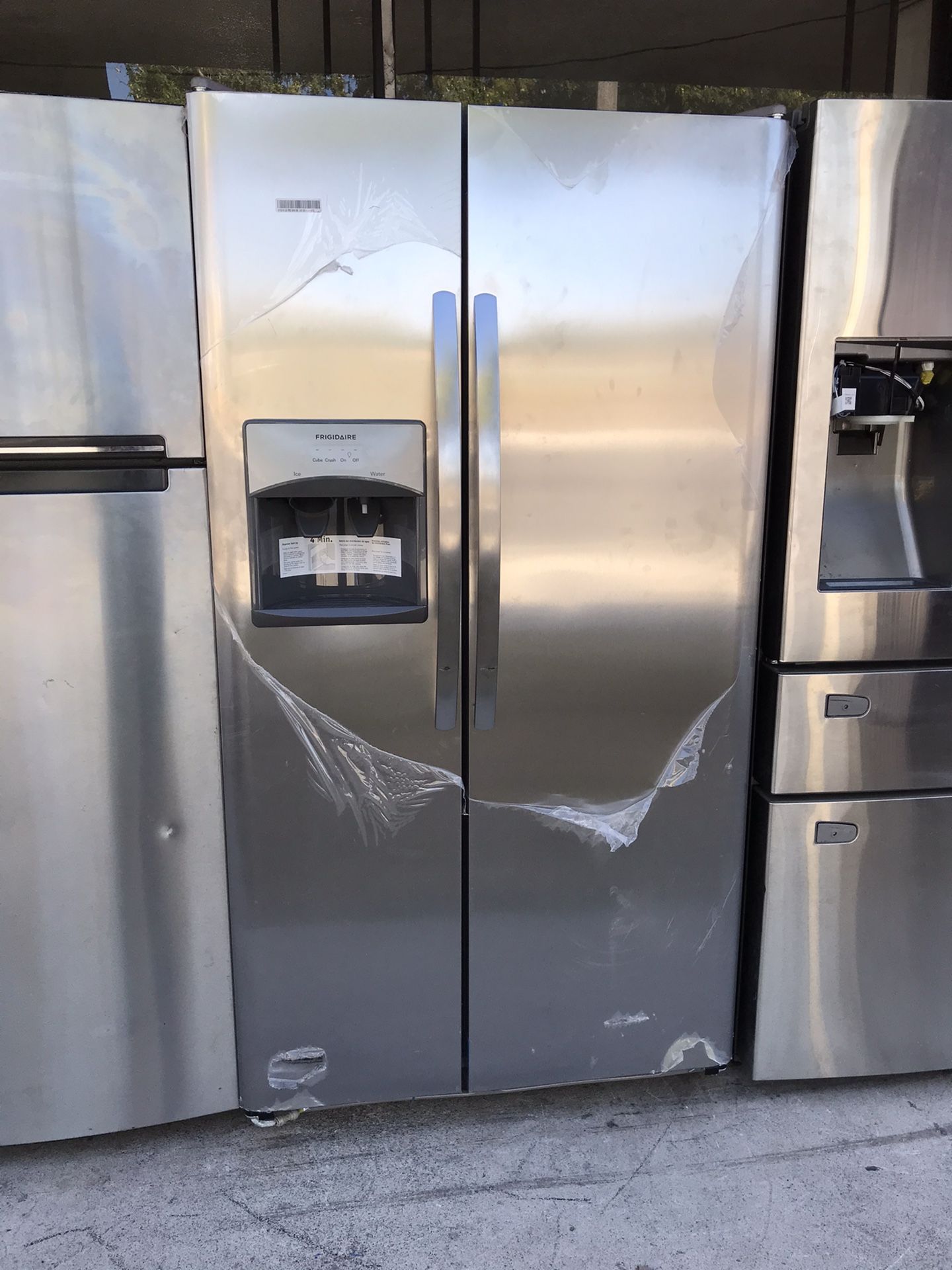 side by side frigidaire