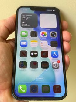 iPhone 13 128gb Unlocked-scratched