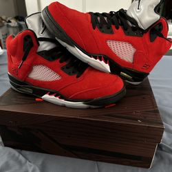 Jordan 5 Raging Bull