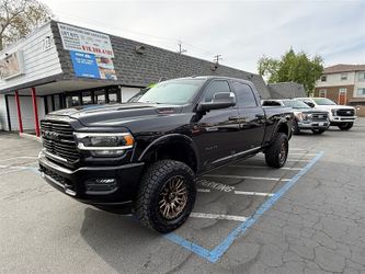 2021 RAM 2500 Laramie Cummins 6.7 Night Edition 4x4 Loaded