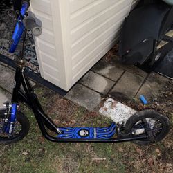 Mongoose Scooter