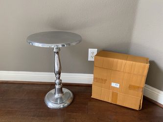 Silver End/Accent Table