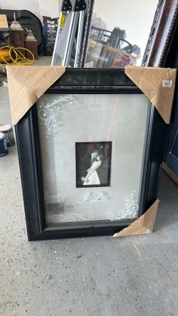 Kirkland wedding Signature frame