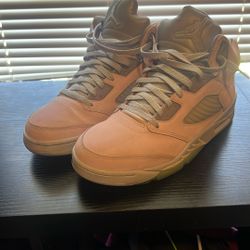 Retro Jordan 5 Easter