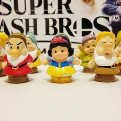 Little People Snow White And The Seven Dwarfs Fisher Price 2012 Set