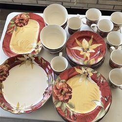 222 fifth bellize china set hummingbird