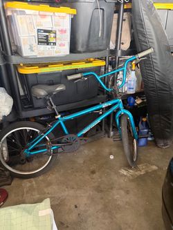 Mongoose BMX Bike Teal Blue