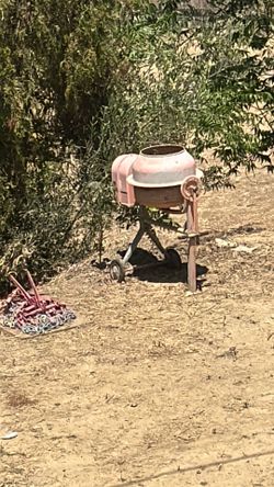 Cement mixer