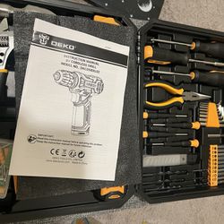 126Pcs Hand Tool Kit DIY Household Tool Set 8V Screwdriver Cordless Drill