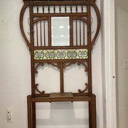 Selling for a friend this beautiful halltree