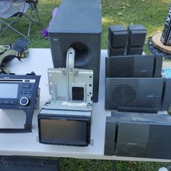 Bose Surround Sound Speaker Set 