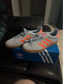 Tennis  nuevos adidas Gazelle de hombre talla 10