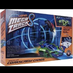 Lionel Mega Tracks- Cork Screw Chaos Green Engine 