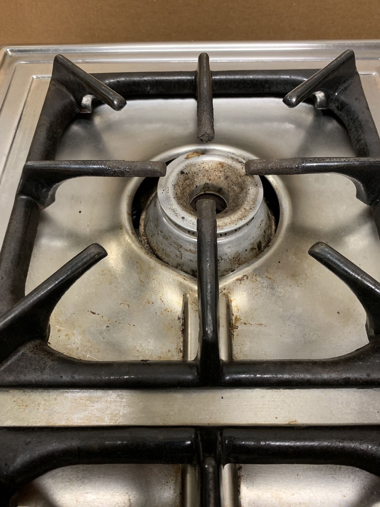 Modern Maid 36” downdraft gas cooktop used for Sale in Portland, OR OfferUp