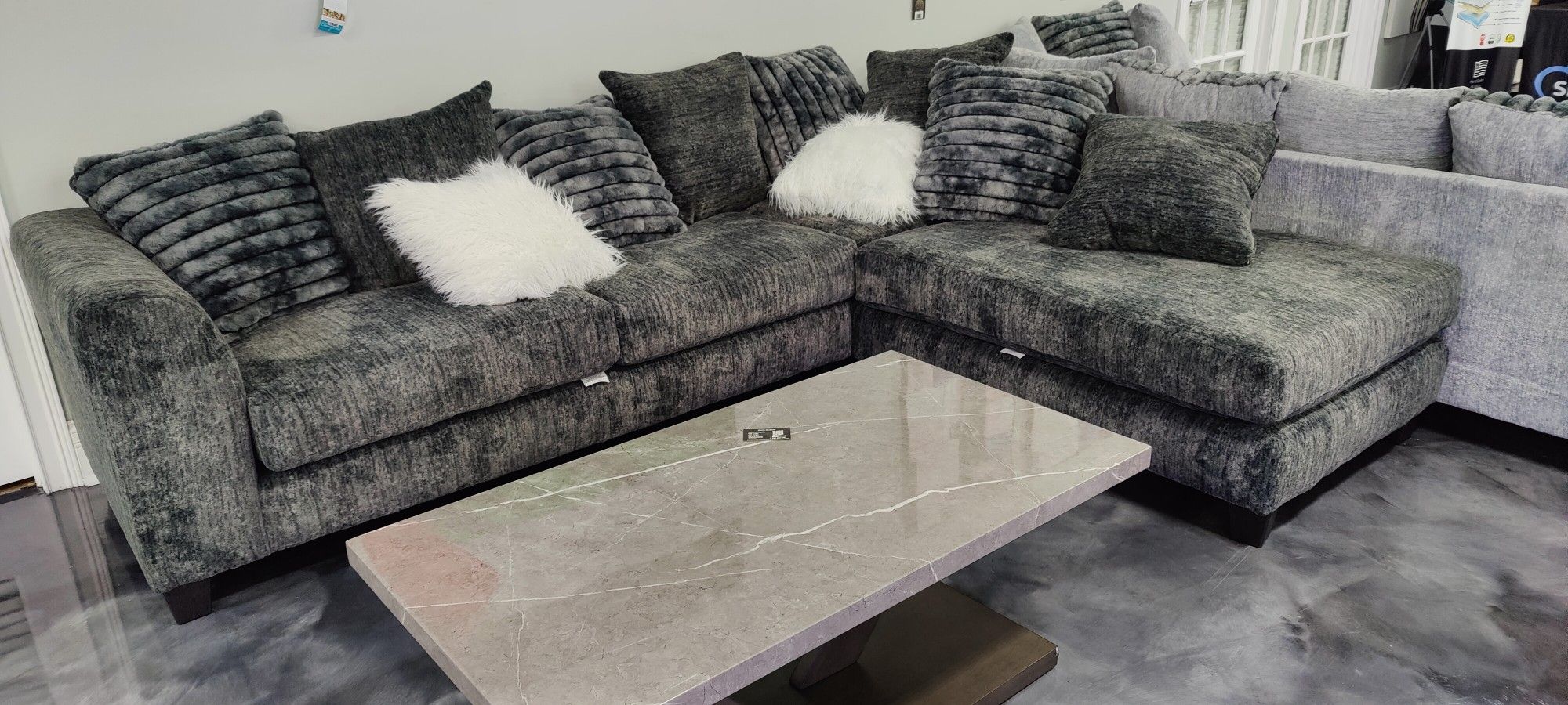 Large Chaise Sectionals