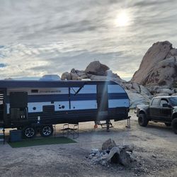 2022 Modern travel trailer