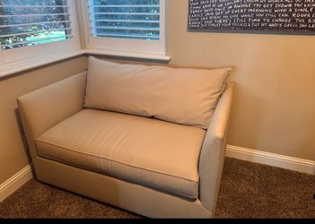 Pottery Barn Luna Twin Sofa 54” like new