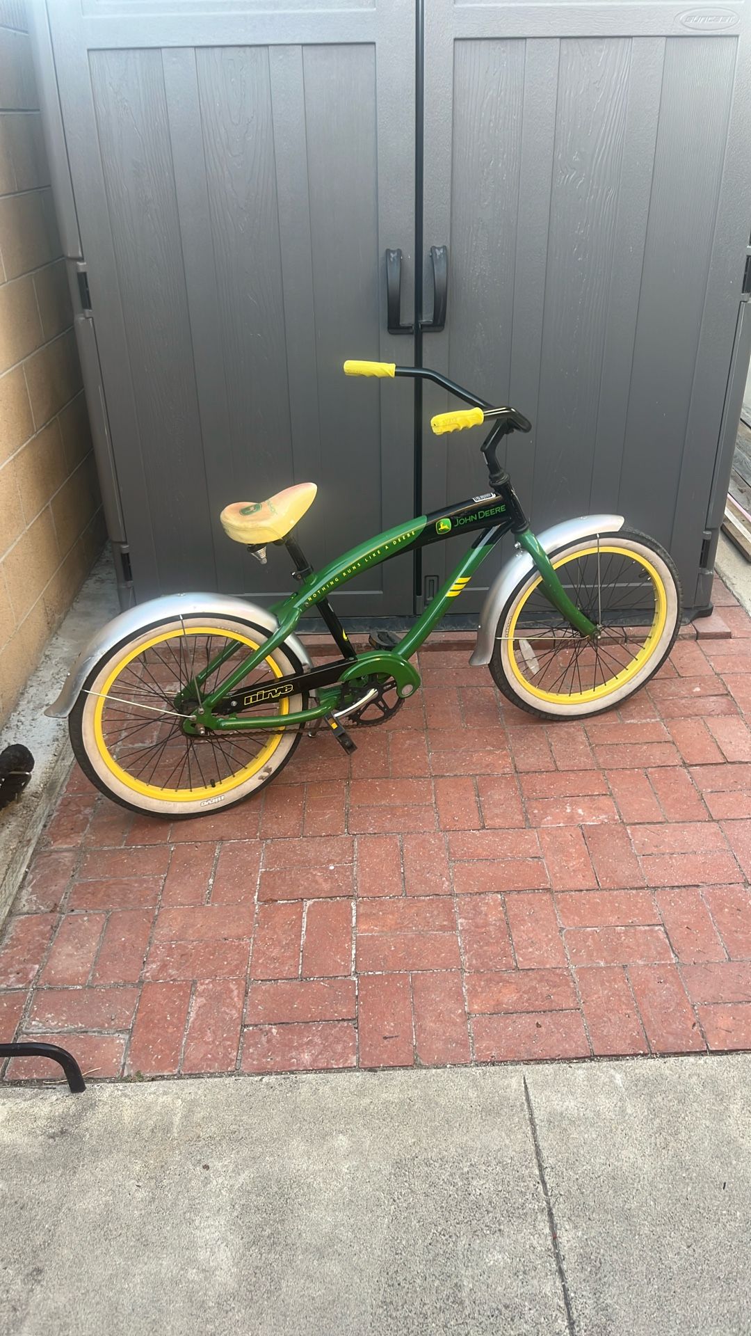 Beach Cruiser 20” Nirve John Deere Model