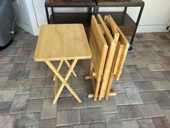 Tables Portable 4 Of Them $75
