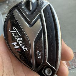 Titleist 818 H1 Hybrid 23 Degree