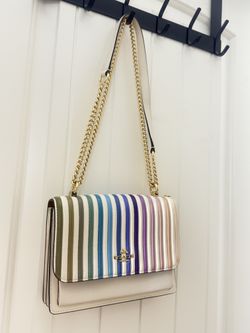 š Coach Klare Rainbow Stripe Crossbody