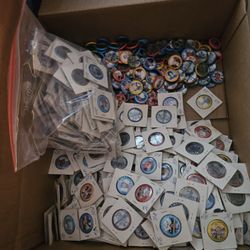 Vintage 1984 "Fun Foods" Baseball Pins (641 Total)