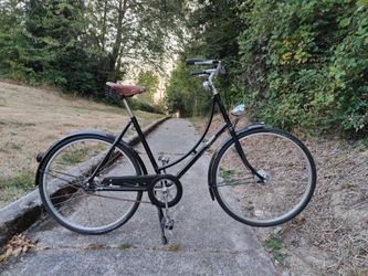 Pashley Brittania 20" 3 speed bicycle hand made in England