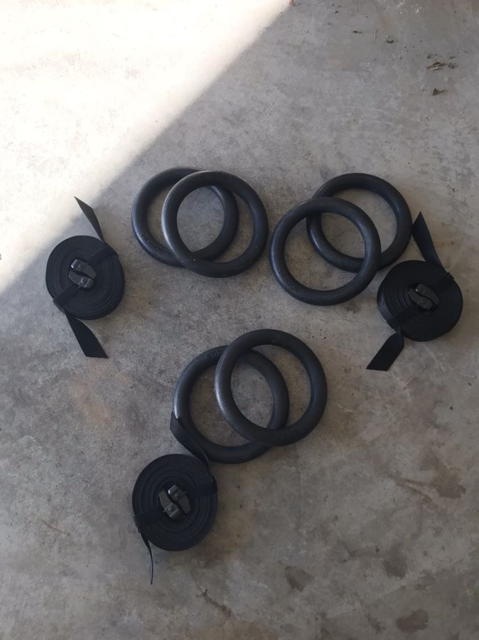 Rogue pull up bars **brand new