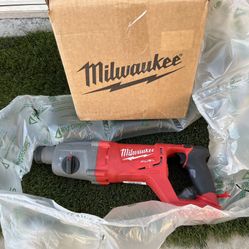 MILWAUKEE ROTARY HAMMER FUEL - M18 SERIES - BATTERY HAMMER 