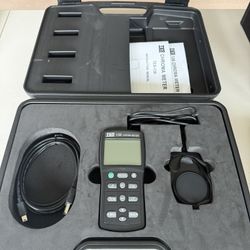 TES-136 Chroma Meter - Great Condition