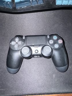 PS4 Controller