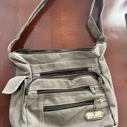 Explorer Messenger Bag