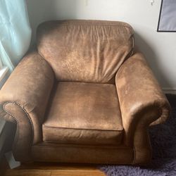 Brown Comfy Chair 
