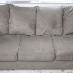 FREE COUCH - Perkasie, Pa