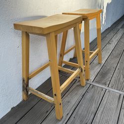 2 x Belfast Solid Wood 24” Saddle Bar Stools Chairs Oak Beige (Silver Lake)