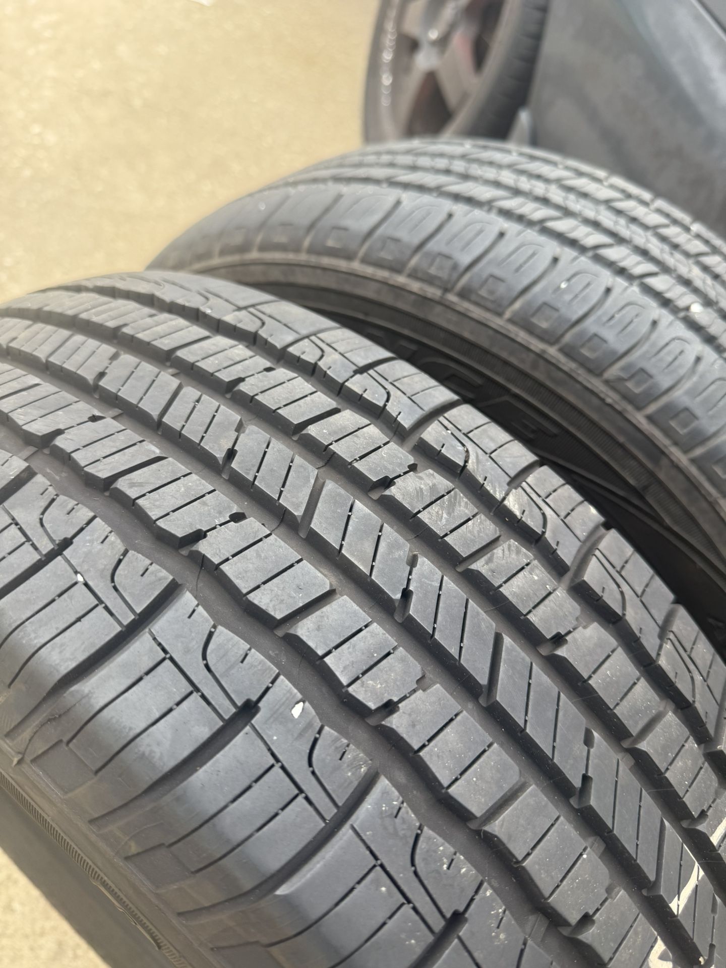 205/60/16 (2x)